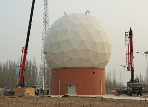 Inflatable radome